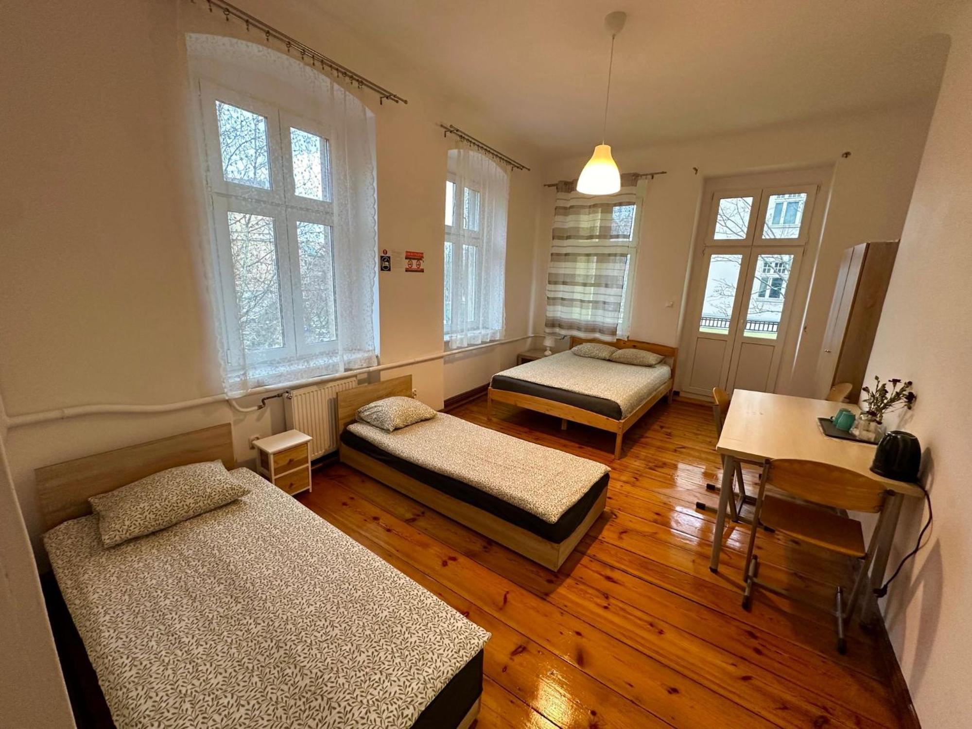 Ostello Lilia House Poznań Esterno foto
