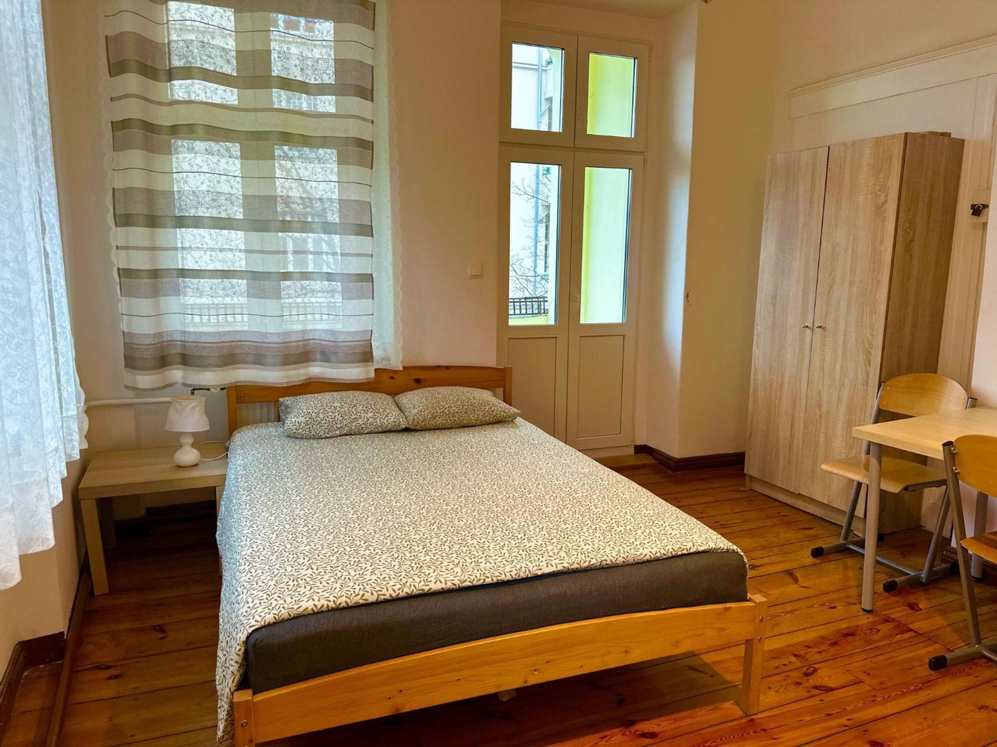Ostello Lilia House Poznań Esterno foto