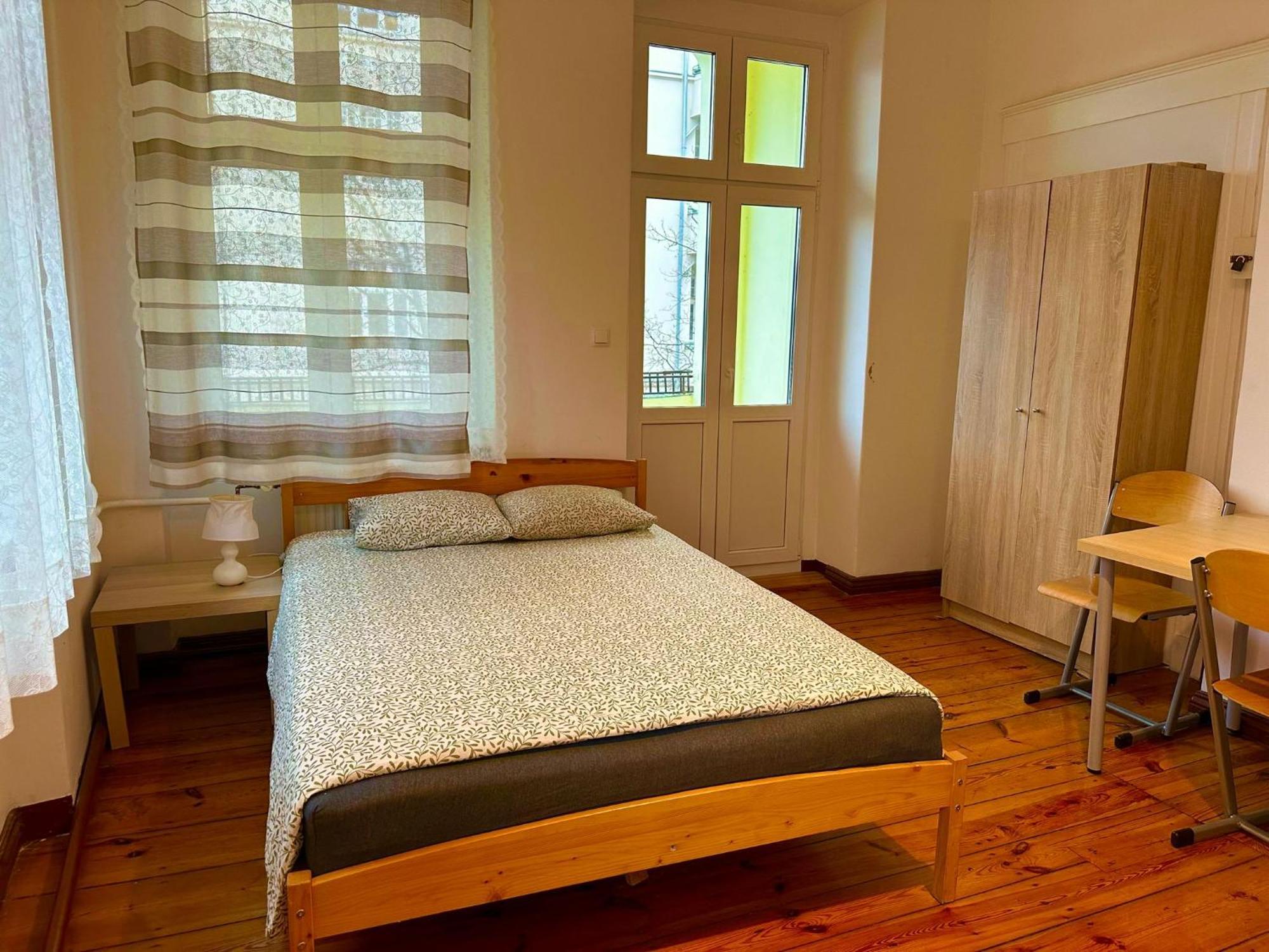Ostello Lilia House Poznań Esterno foto