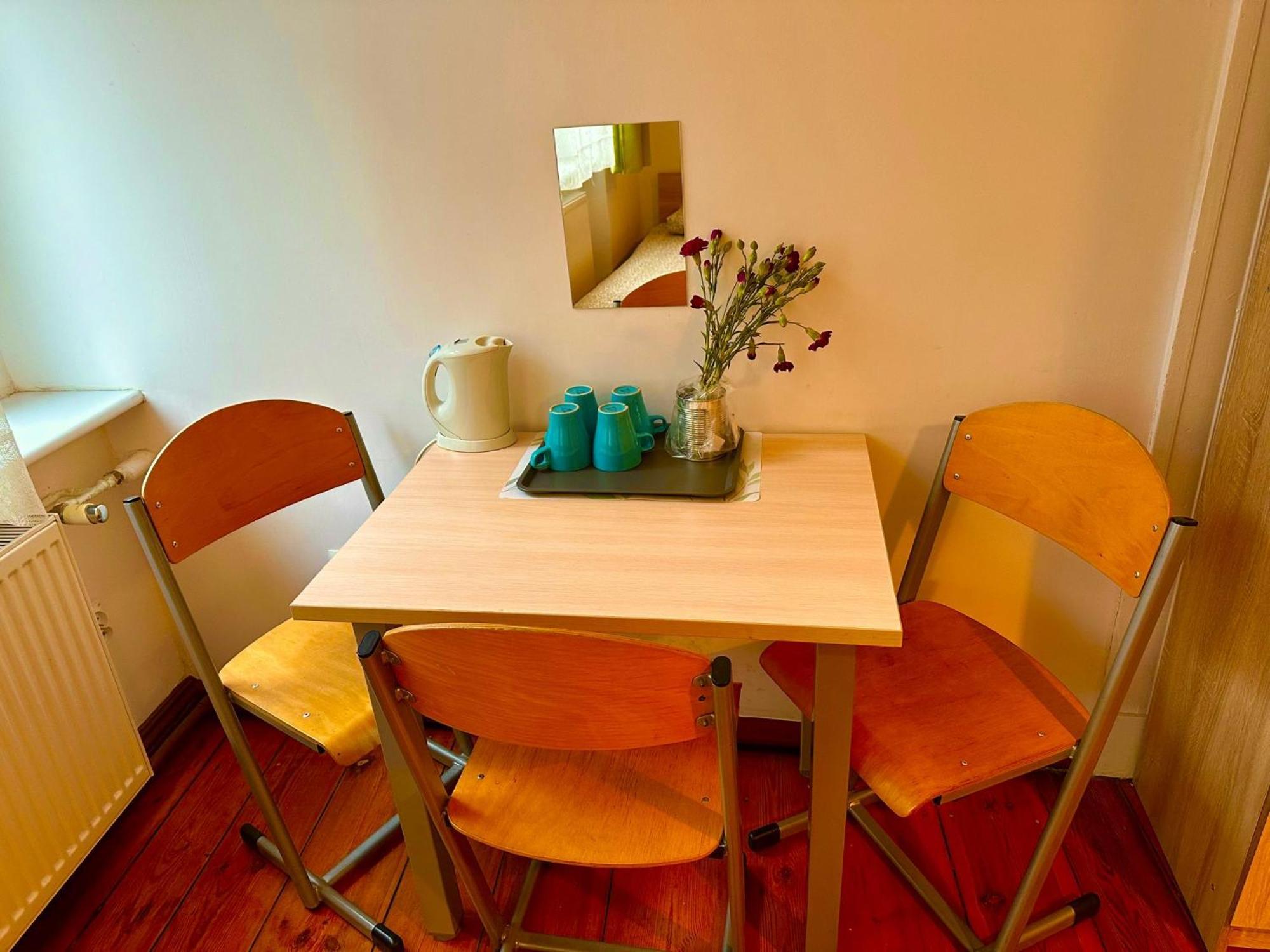 Ostello Lilia House Poznań Esterno foto